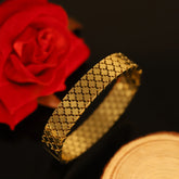 Golden Majesty Bracelet