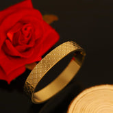 Regal Mesh Pattern Bangle
