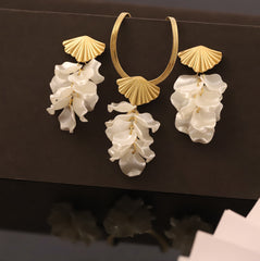 Ivory Cascade Shell Set