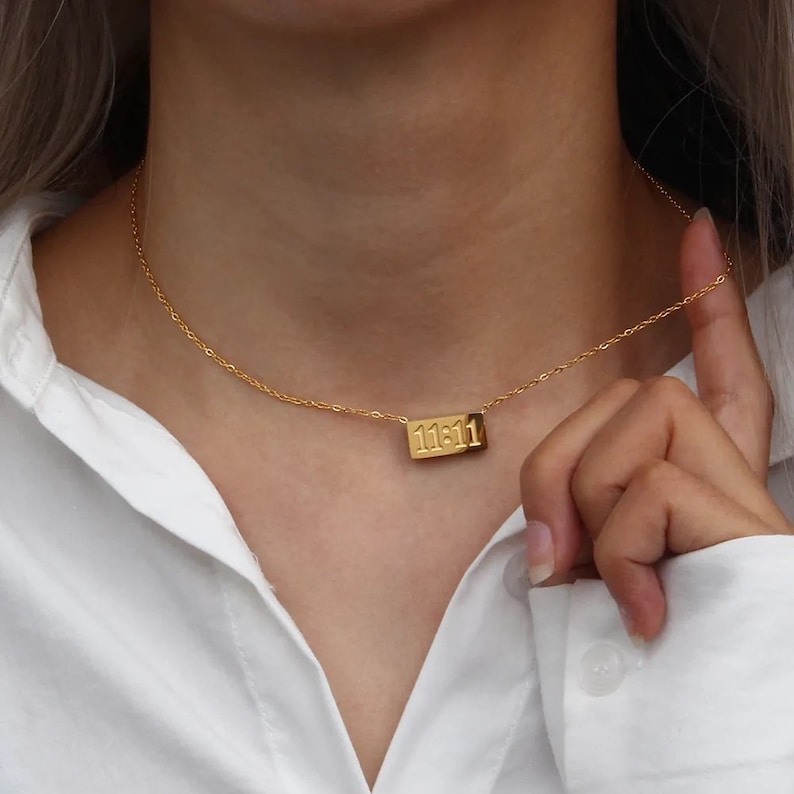 11 : 11 Necklace