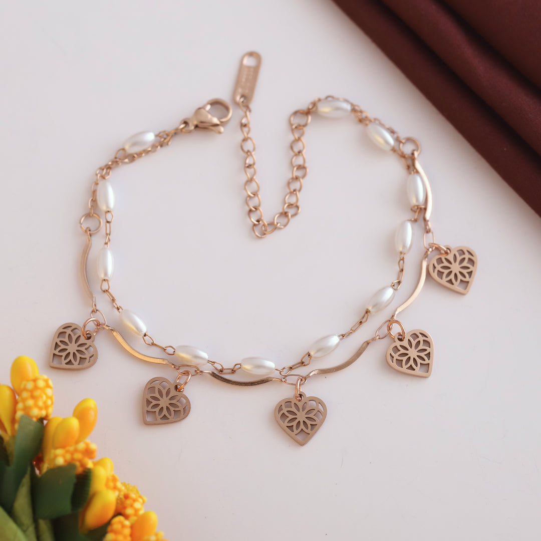 Petal Pearl Bracelet