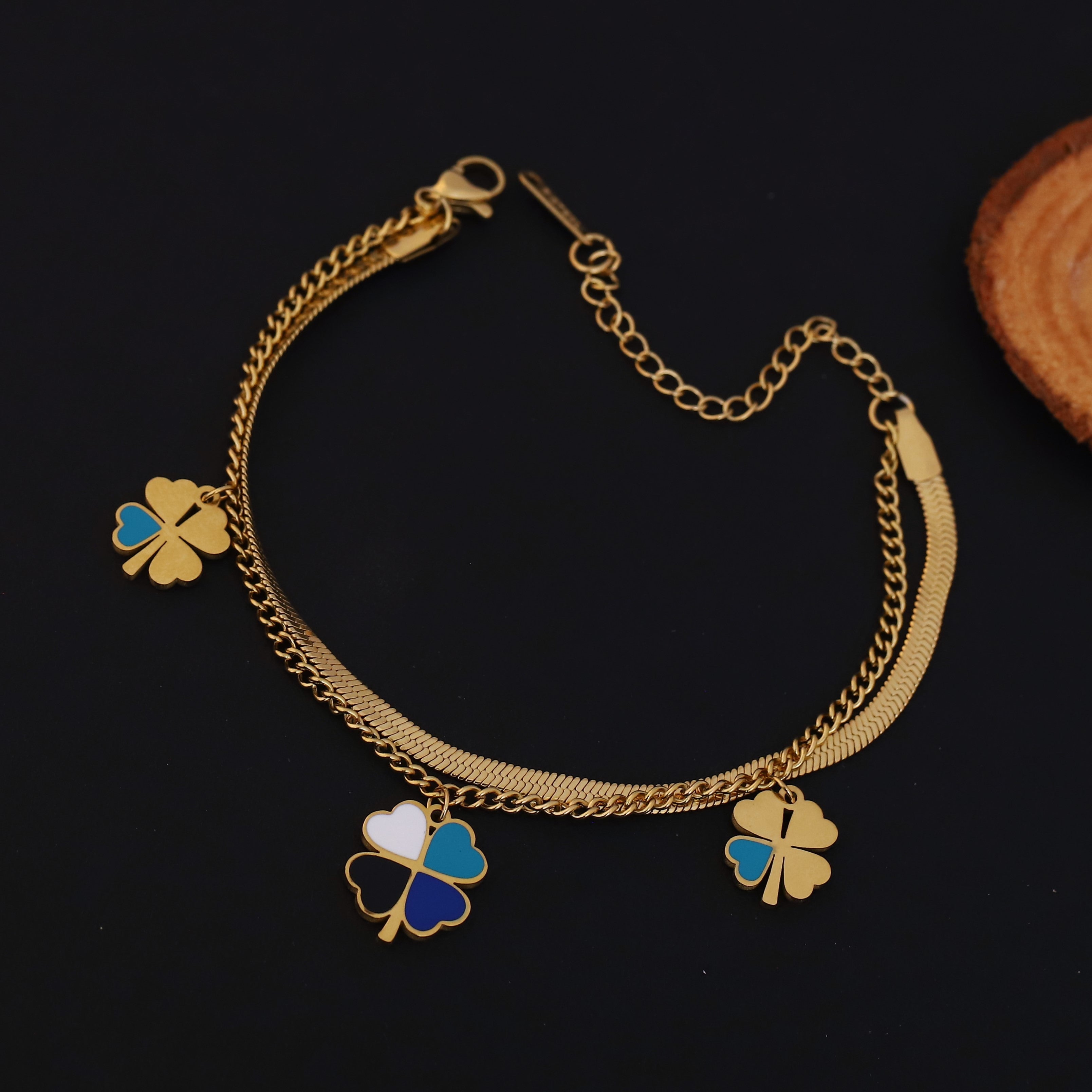 LuckyCharm Clover Bracelet
