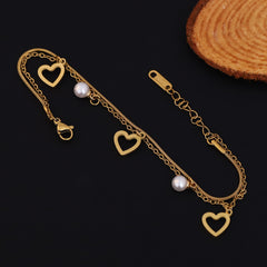 Heartstrings Pearl Bracelet
