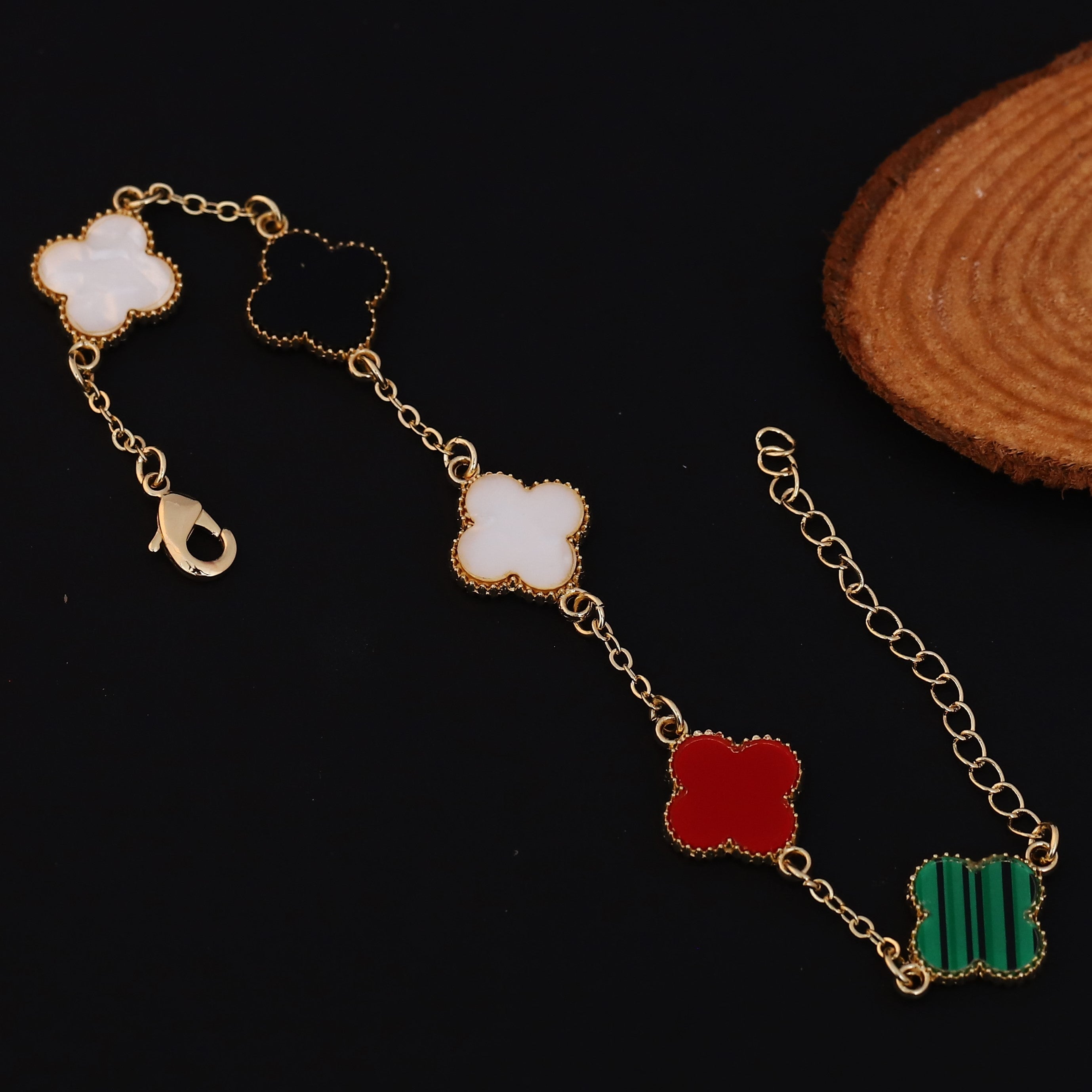 ColorBloom Clover Bracelet
