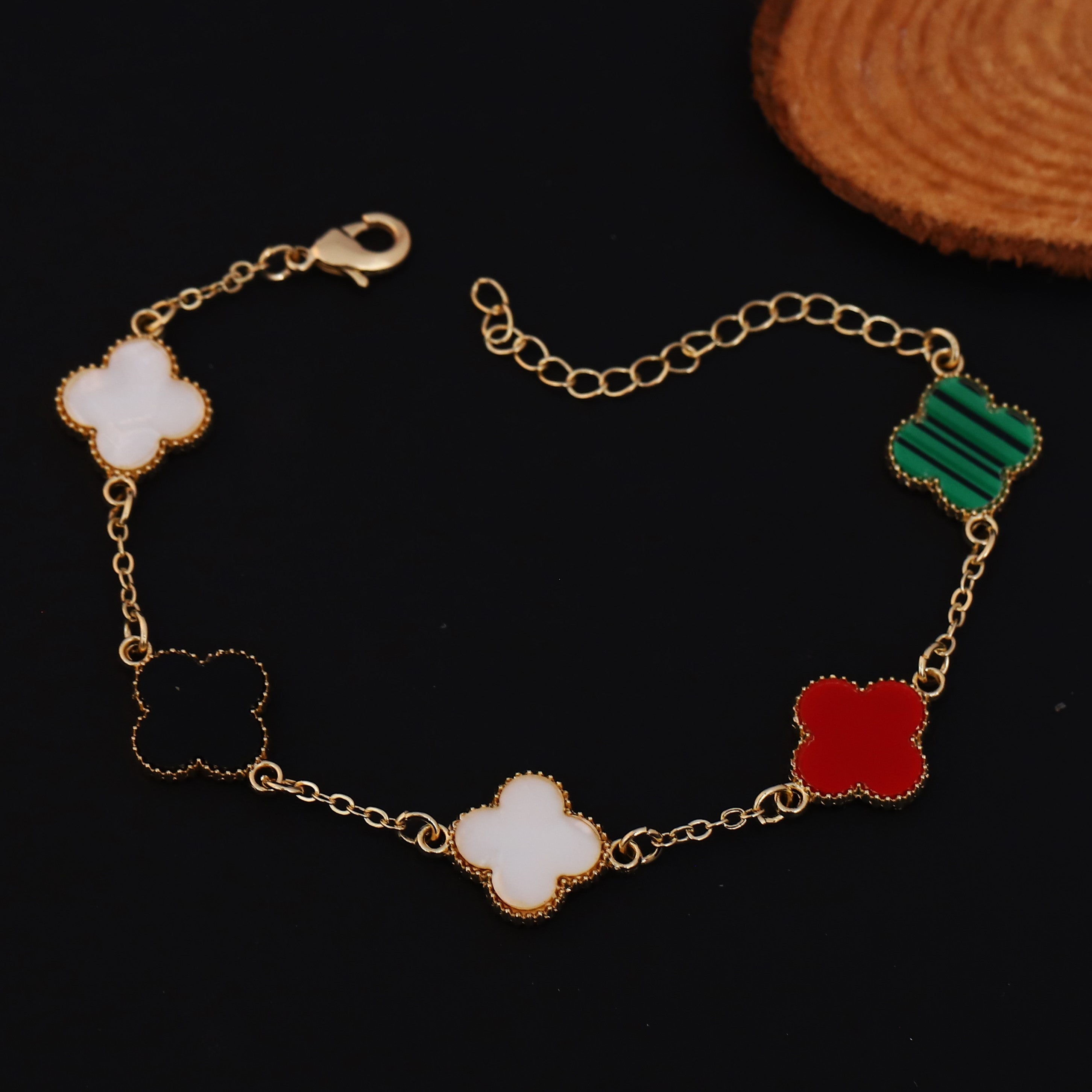 ColorBloom Clover Bracelet