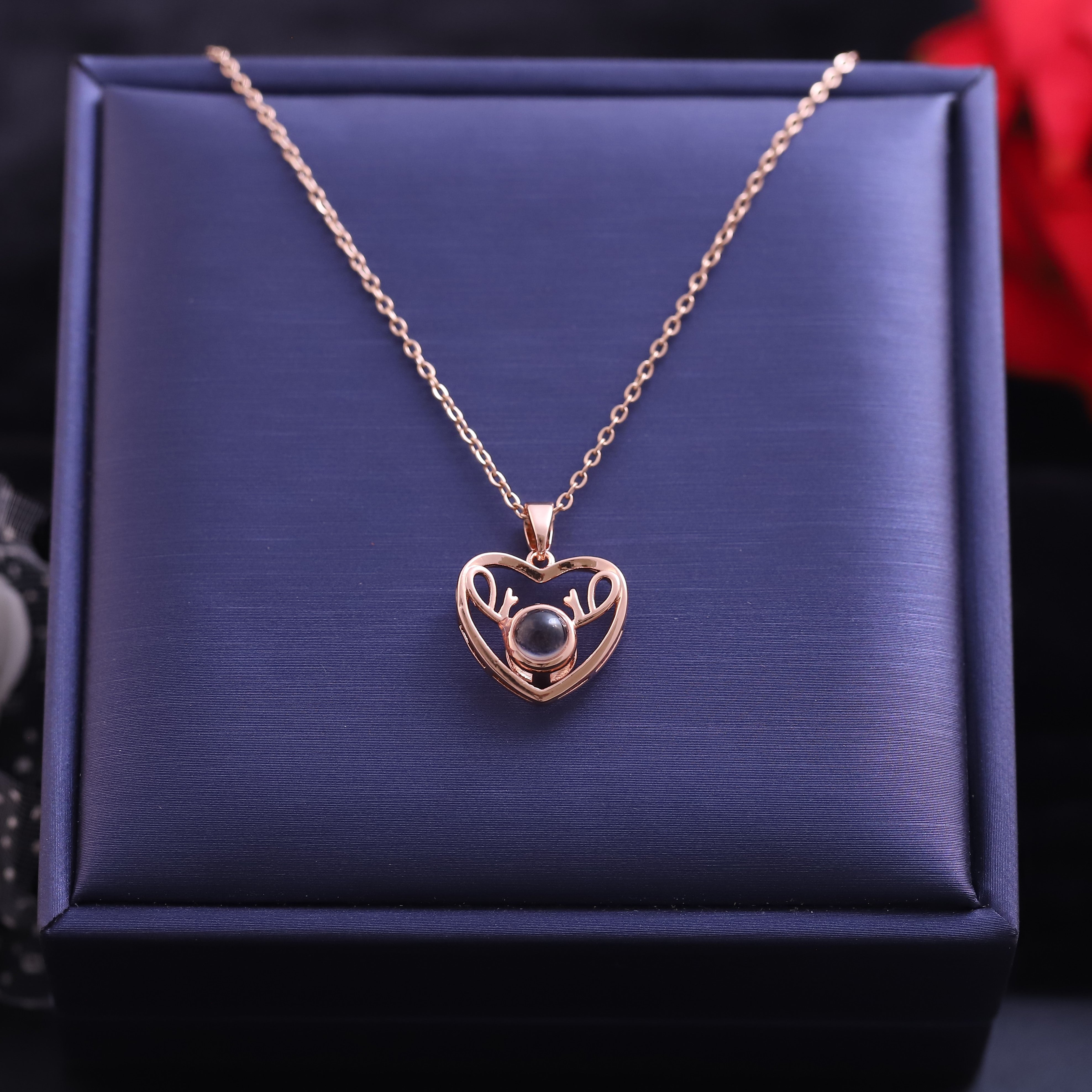 LunaHeart Minimal Necklace