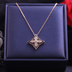 Stella Vetra Pendant