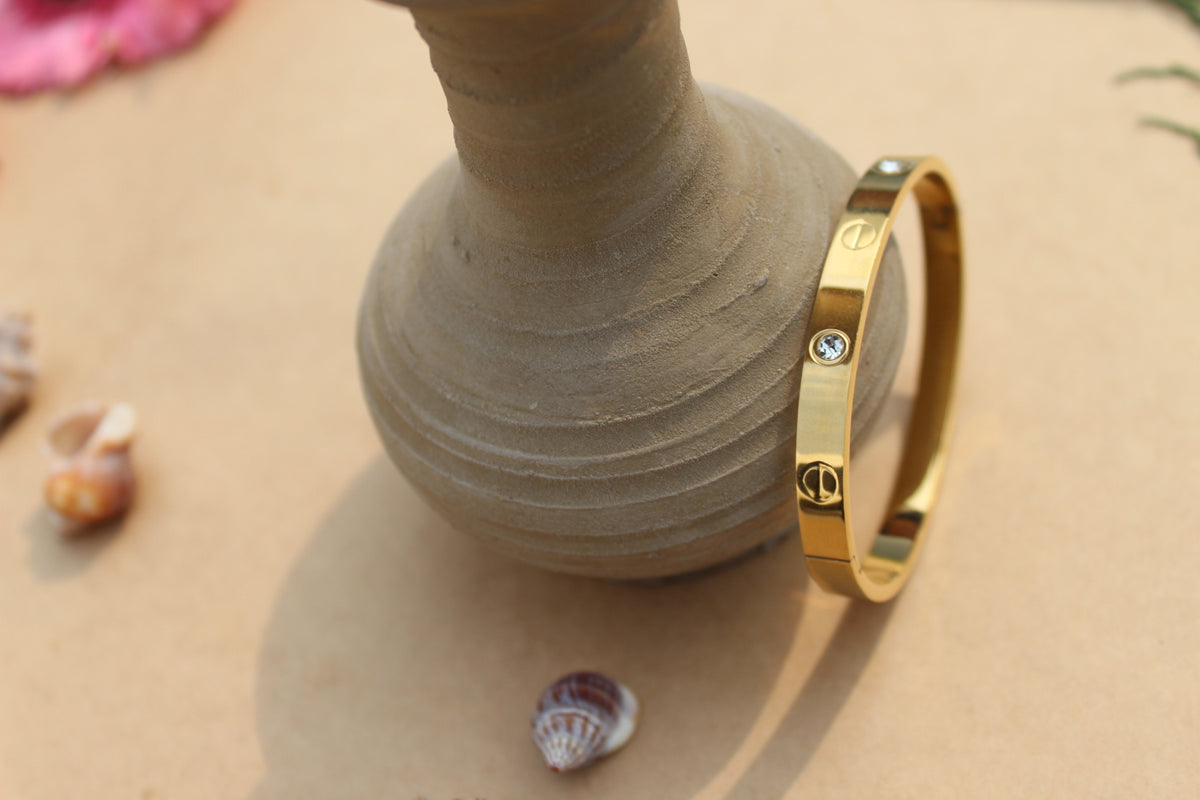 Luxe Lock Bangle