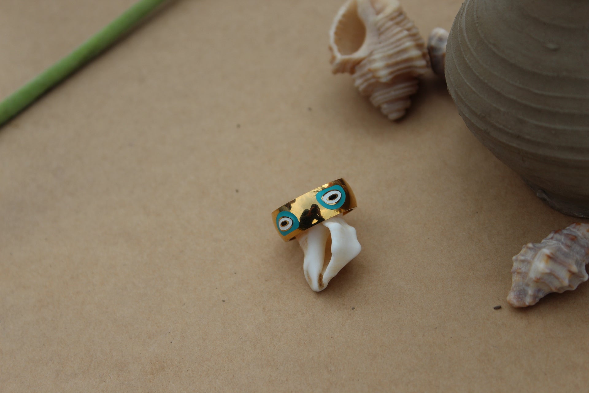 Eye Ring