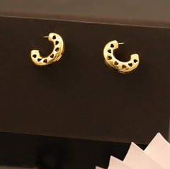 Heart Cutout Hoop Earrings