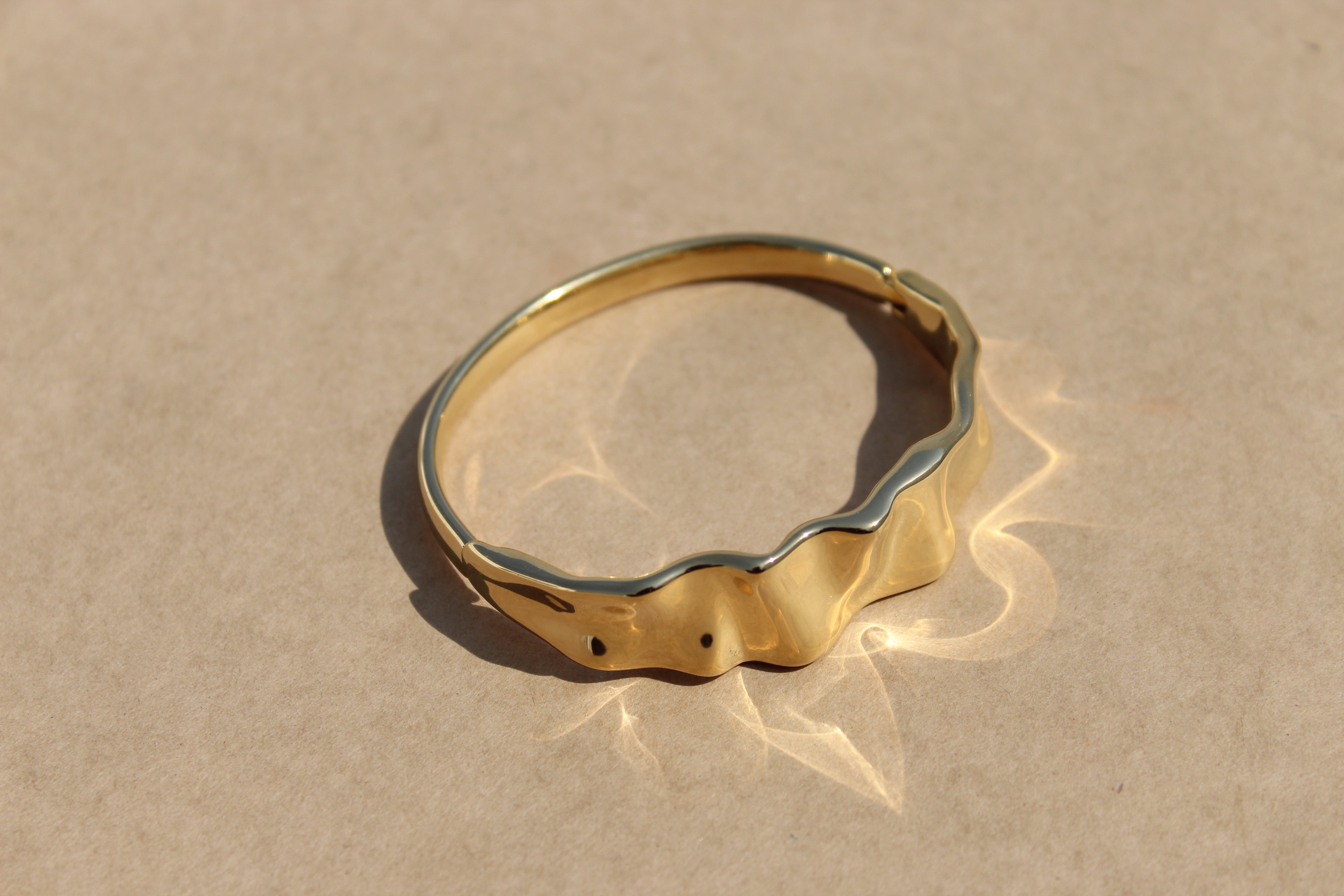 Luna Crest Bangle