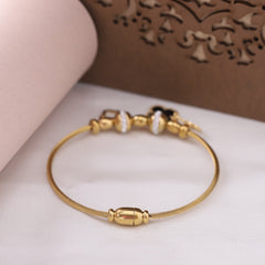 Clover Charm Cable Bracelet with Crystal Beads