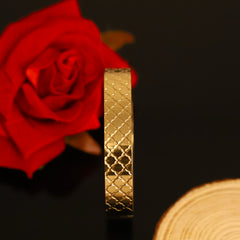 Regal Mesh Pattern Bangle