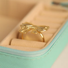 Radiant Ribbon