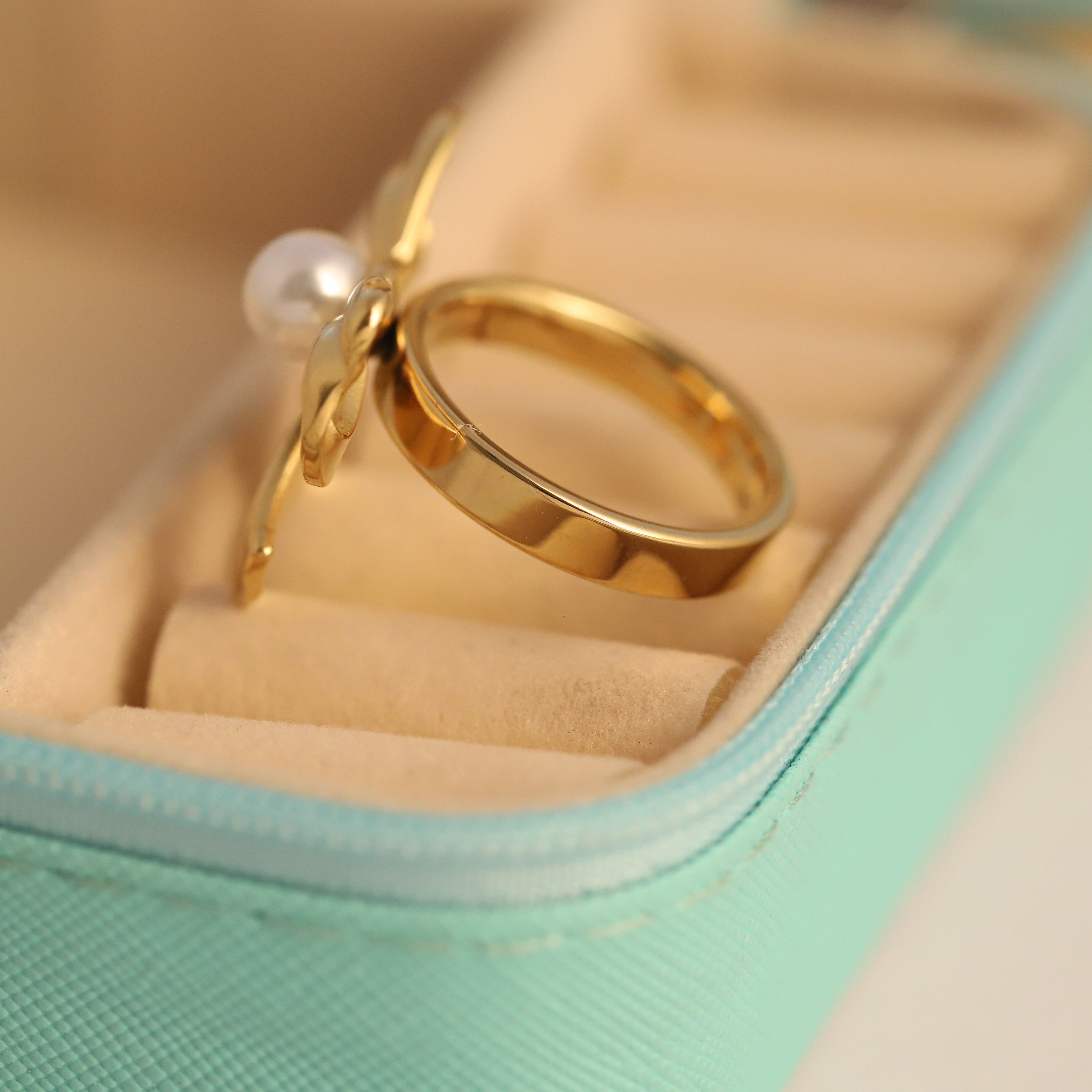 Pearl Grace Bow Ring