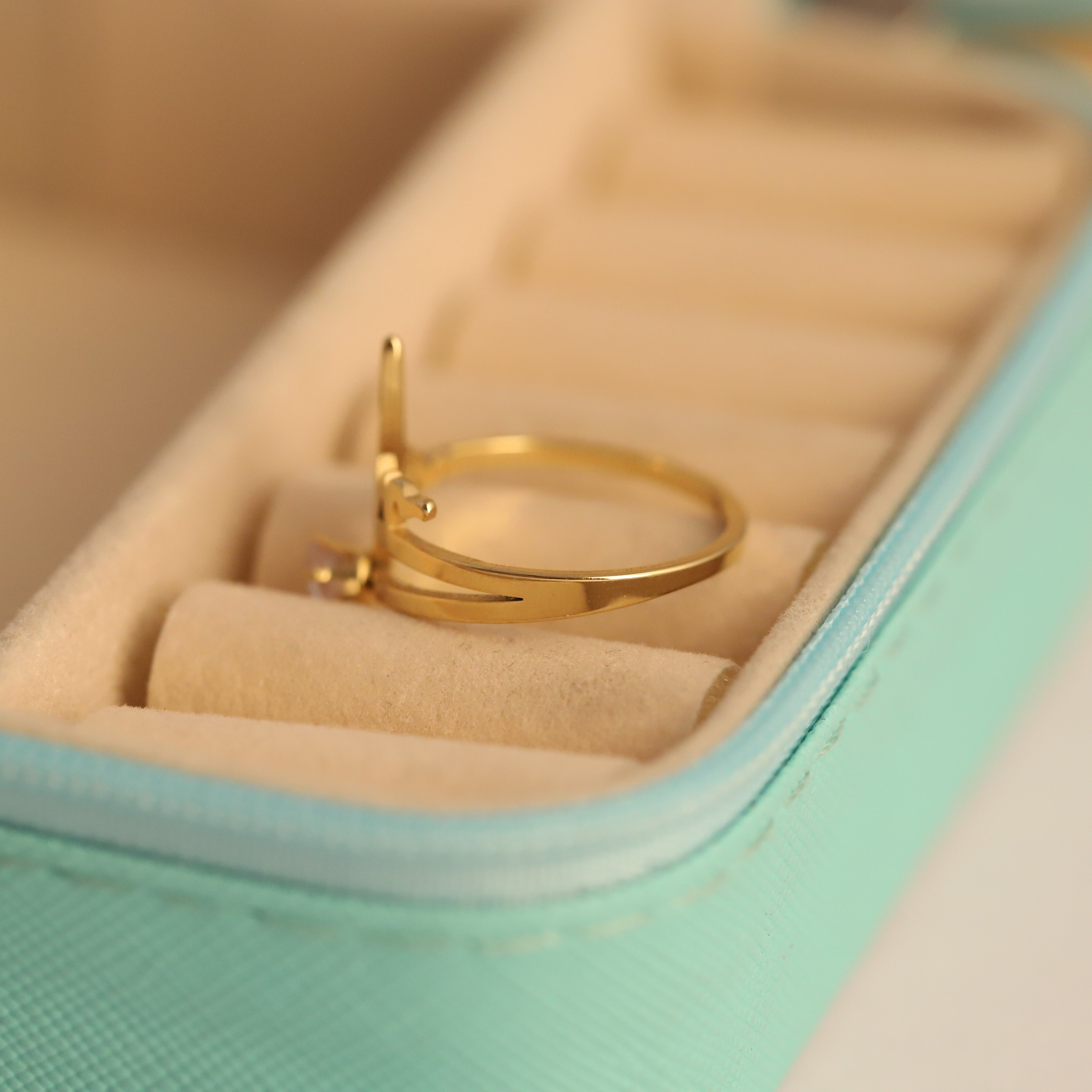 Heartbeat Solitaire Ring
