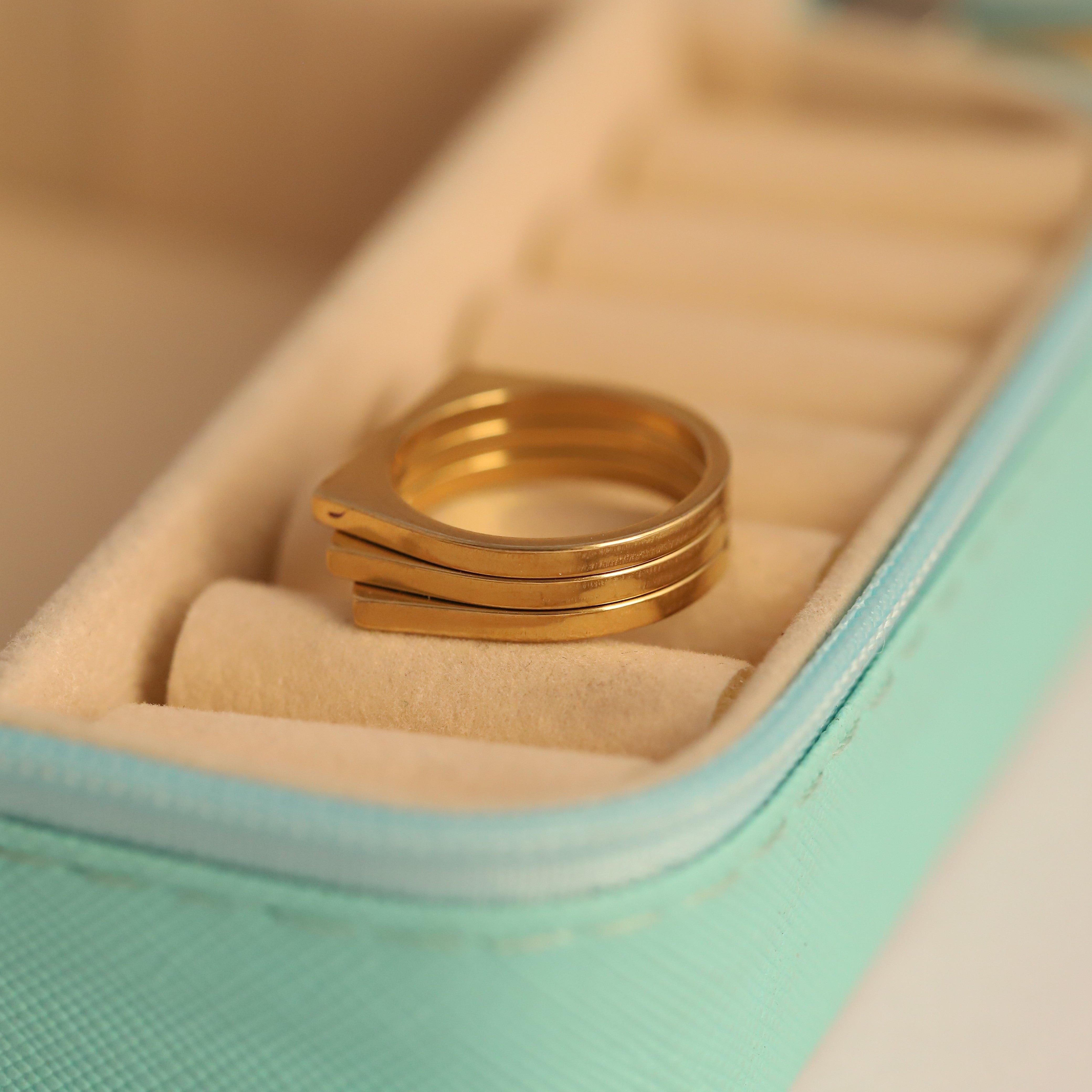 Geometric Stacked Ring Set