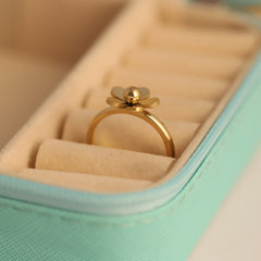 beautiful flower ring