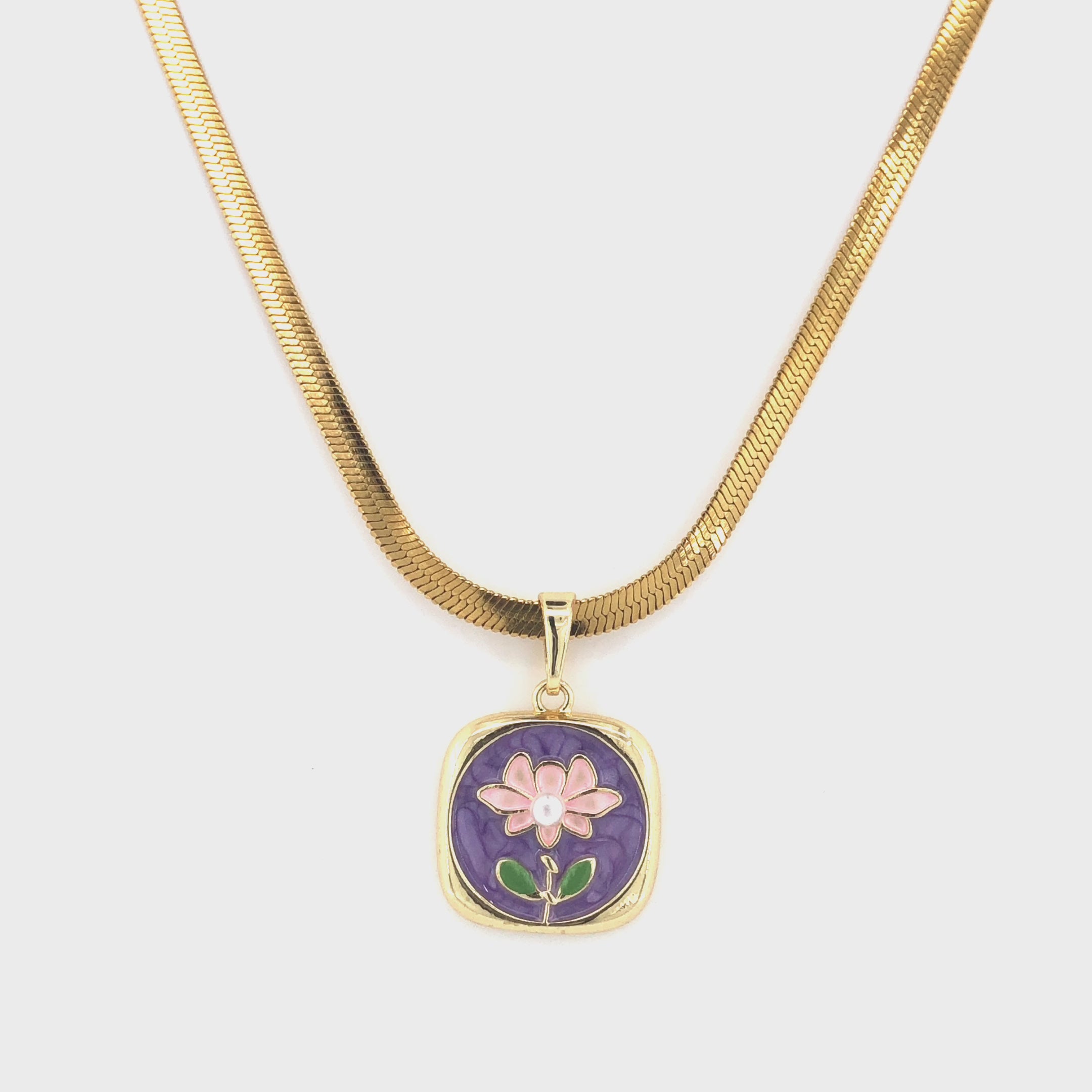 Eterna Bloom Pendant